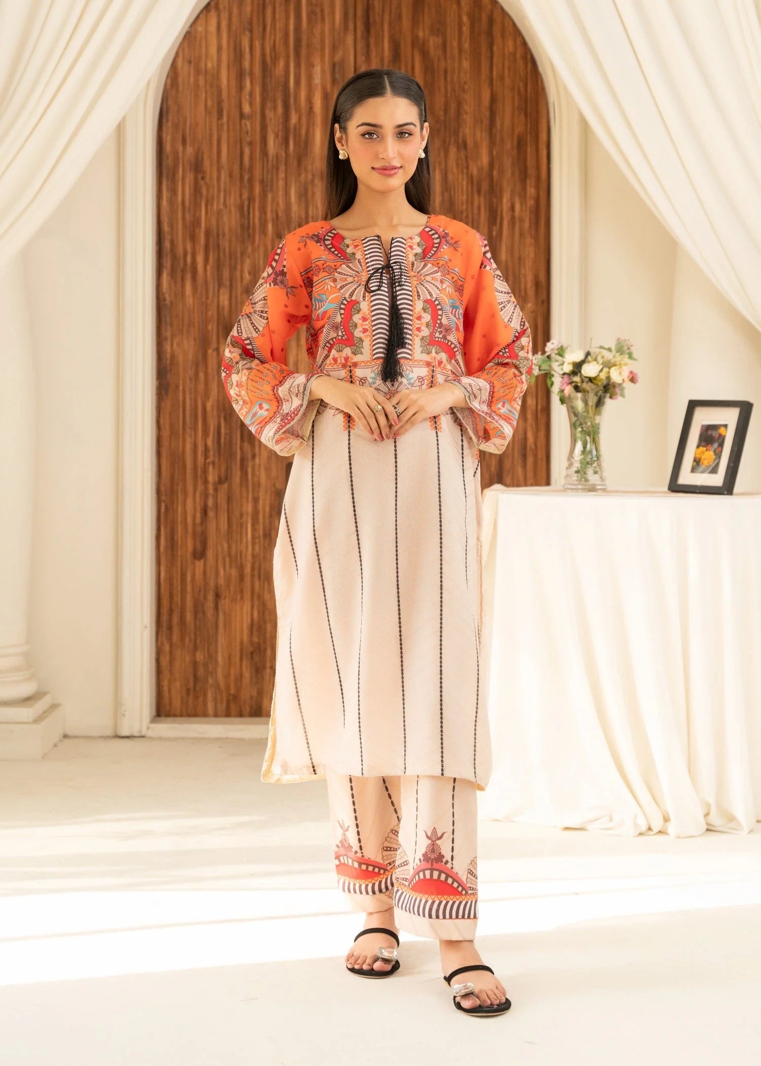 HIRA – Digital Printed Lawn Kurta Set (2 Piece)