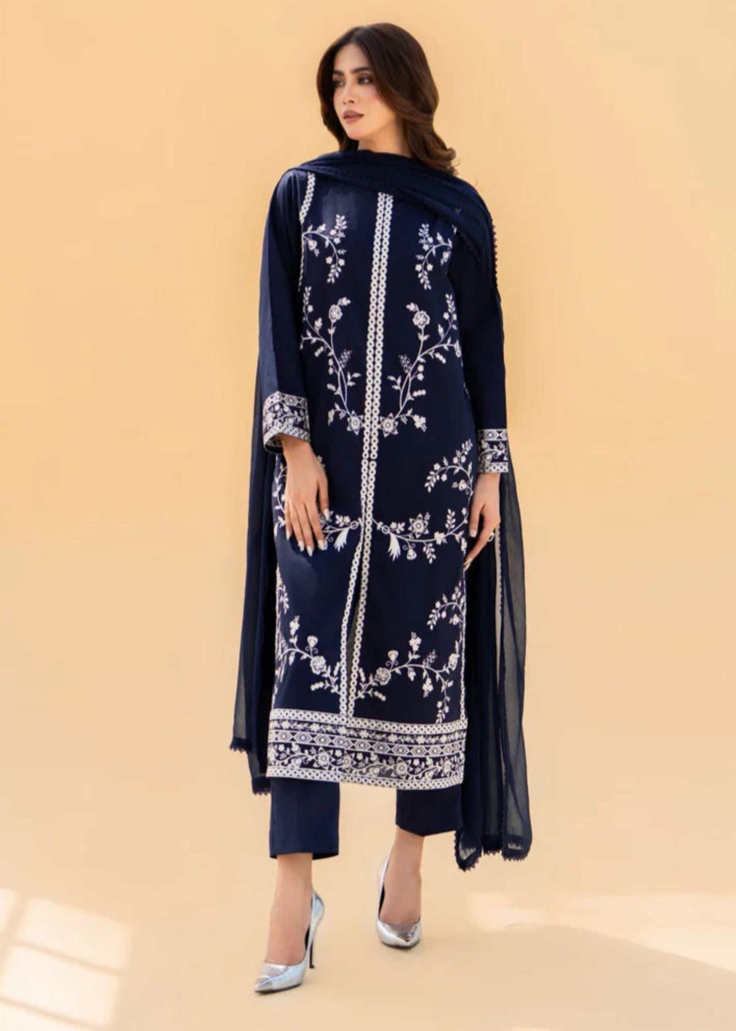 NailoFer – Blue Embroidered Cotton 3-Piece