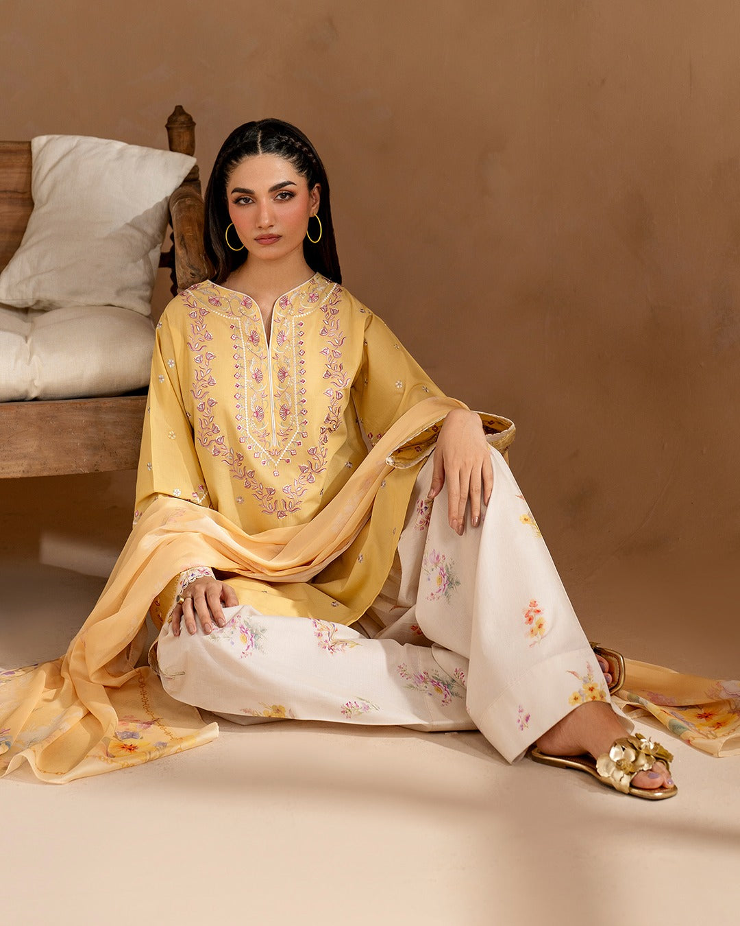 Lemon Blossom – Embroidered Cotton 3-Piece